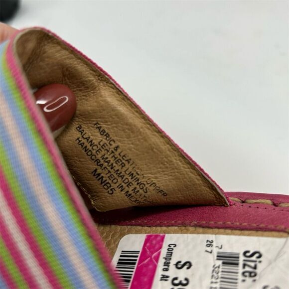 Born Women's Espadrille Wedge Slip On Thong Sandals Pink Size 8 Summer Casual - Picture 13 of 14